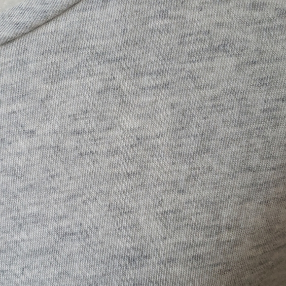 Cato gray heather tee with black heart graphic - Picture 6 of 8